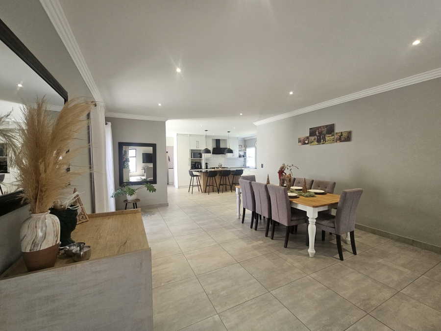 3 Bedroom Property for Sale in Brackenfell South Western Cape